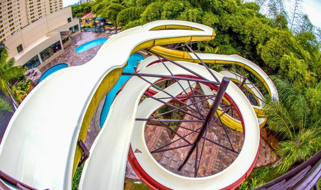 Golden Dolphin Grand Hotel Oficial Caldas Novas Dış mekan fotoğraf